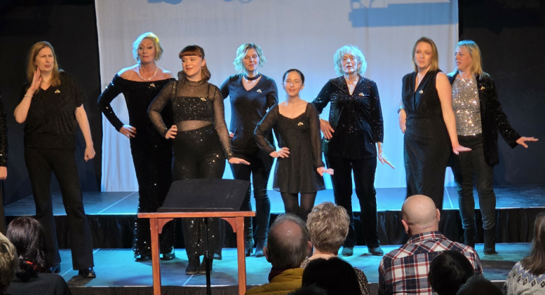 The Queen Bees - they absolutely do 'Sparkle'.