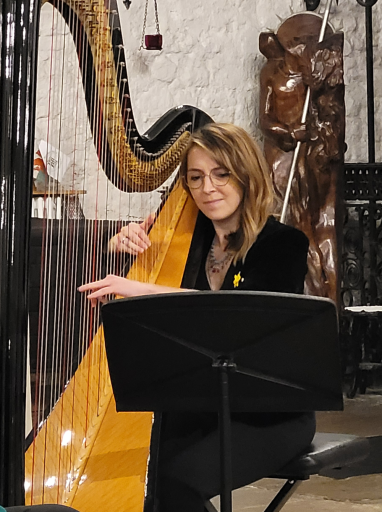 Harpist Katie Salomon