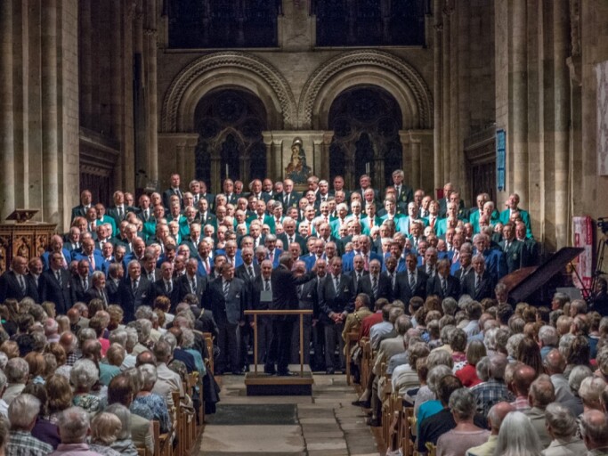 2017 Massed Choirs in Romsey Abbey conducted by RMVC's Patron Hayden James
